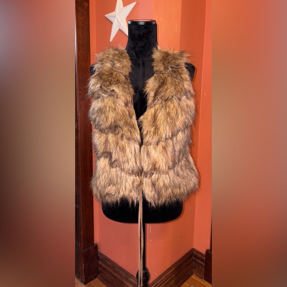 bagatelle Jackets & Blazers - Bagatelle Faux Fur Vest - Tan